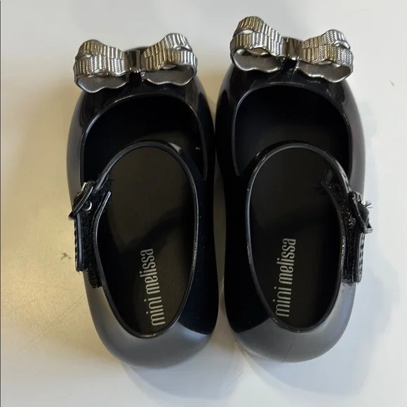 Mini Melissa Black and Silver Dress Shoes with Bow Detail toddler girl - Picture 4 of 6